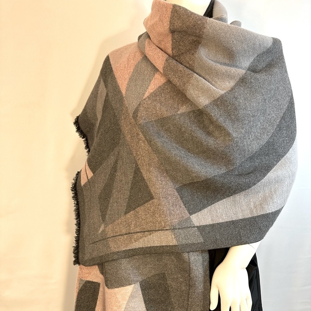 Soia & Kyo Scarf Shawl Plaid Checker Fall Winter Gray Black Pink Soft Cozy - Picture 3 of 12